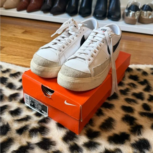 NIKE Blazer Low Platform Tennis Shoes - Picture 6 of 6